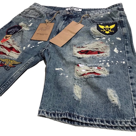 Men’s distressed jean shorts. Size 40. - Picture 3 of 3